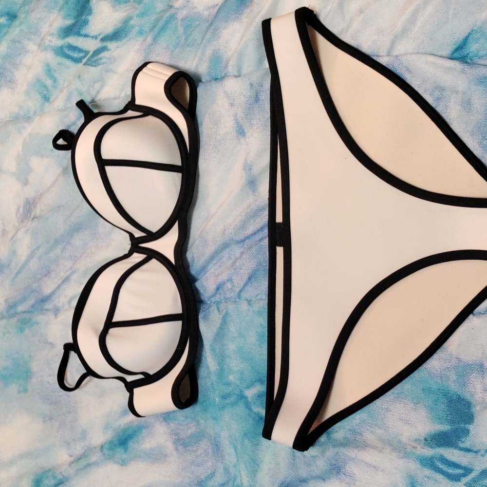 Triangl bikini